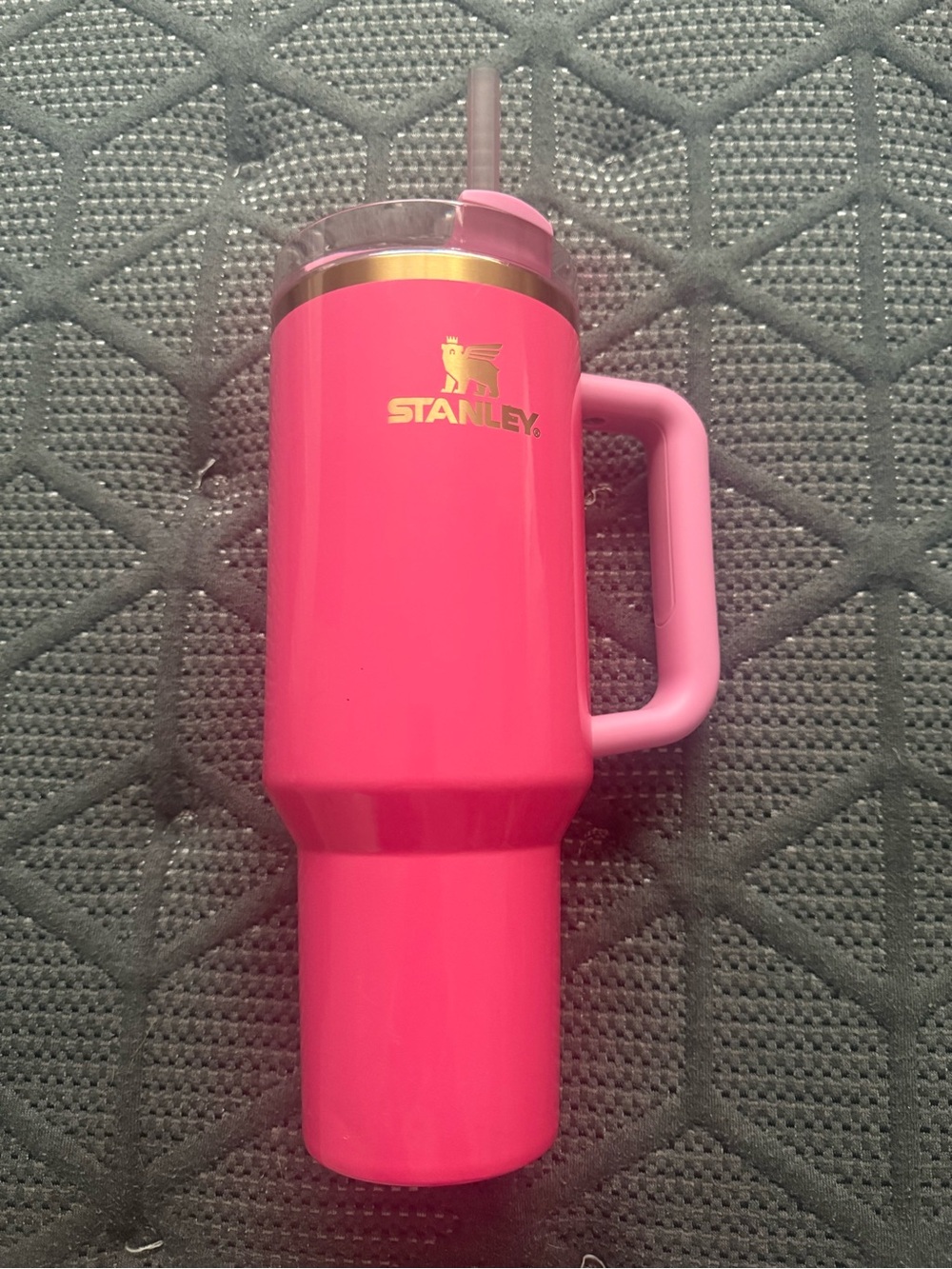 HOT PINK GOLD Limited Edition Stanley Tumbler 40oz Pink parade